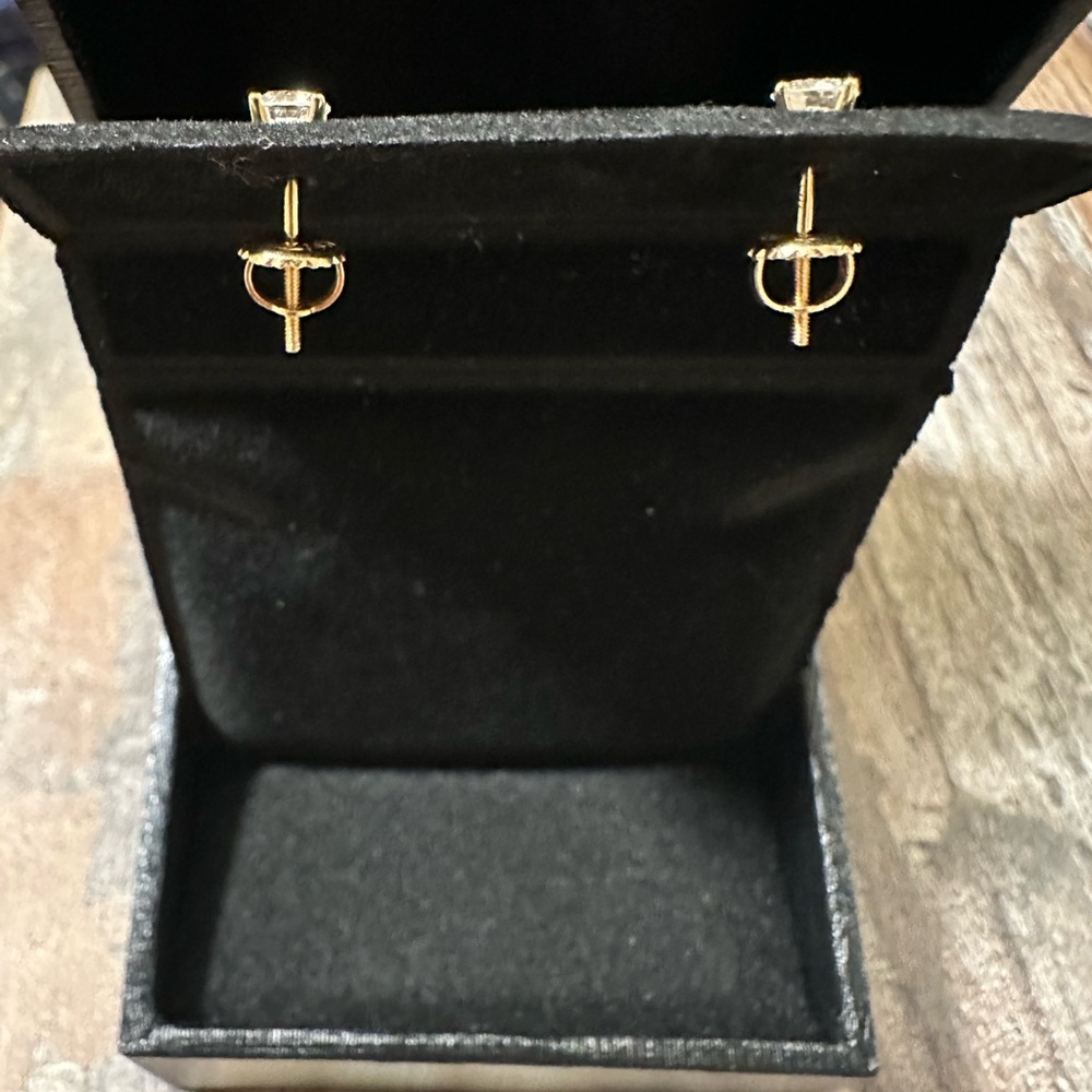 Gold Stud Earrings - Picture 4 of 7